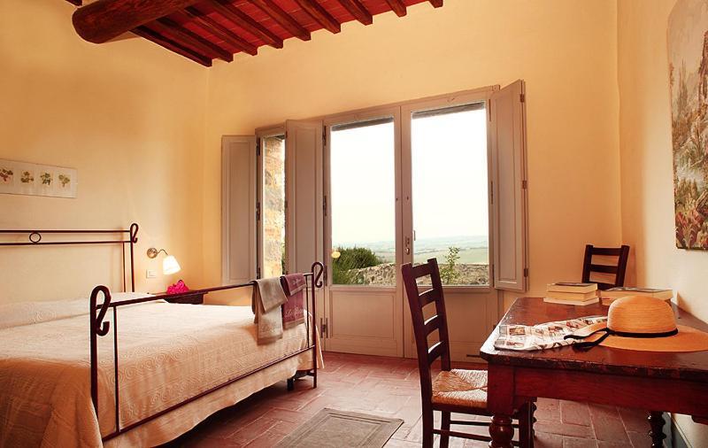 Agriturismo Podere La Casa Montalcino Dış mekan fotoğraf